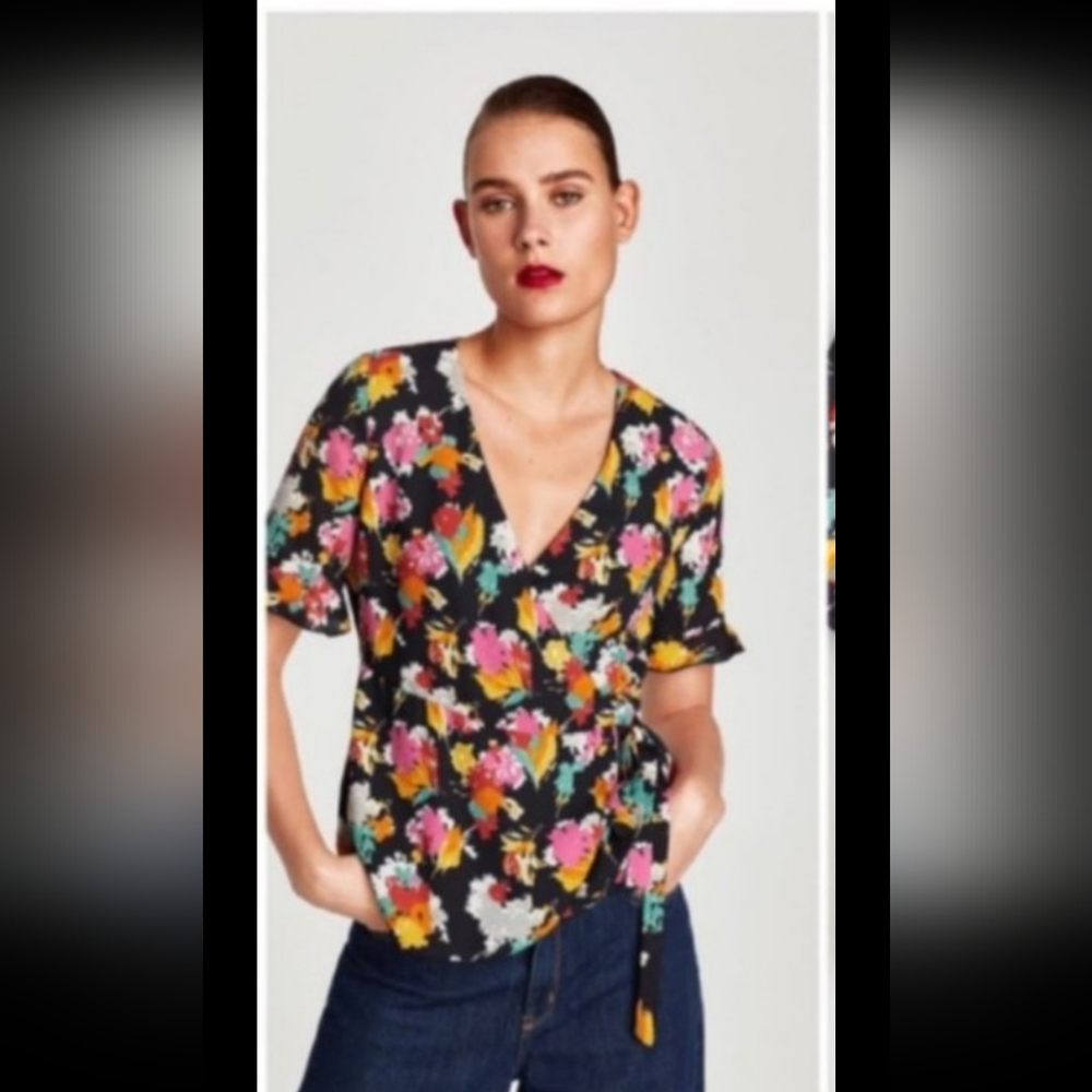 Tomato Girl Summer Floral Wrap Top blouse Sz. XS NWOT